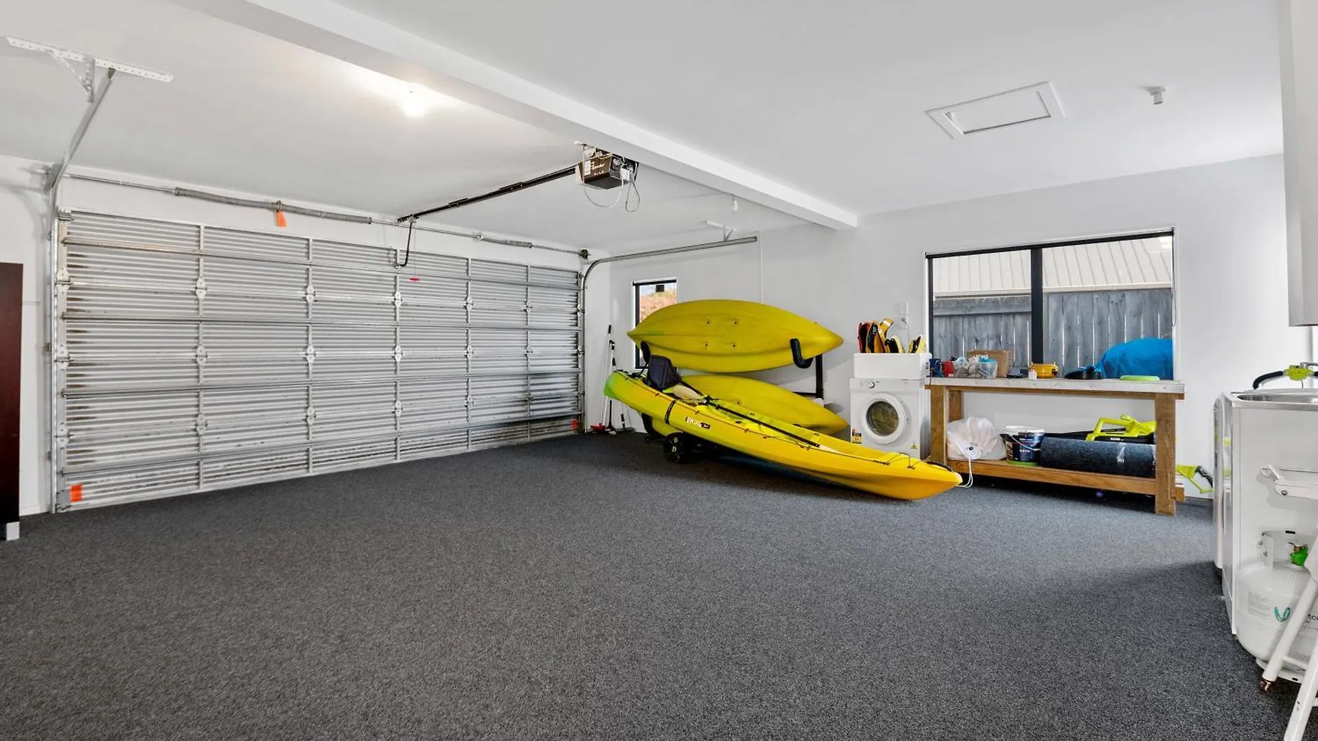 Zodiac Bay Lake Retreat Rotorua Holiday home